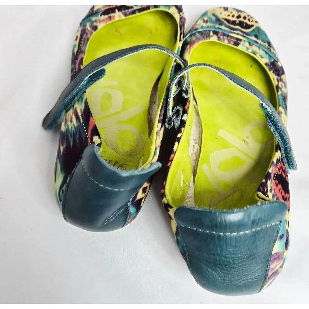 OTBT ballet slippers